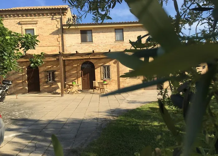 Punta Aderci RoomsAlbergo